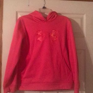 Women’s Under Armour sweatshirt